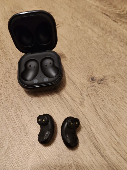 Casti Samsung buds live