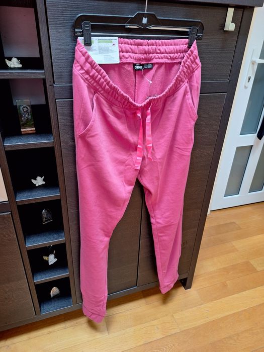 Pantaloni trening roz M