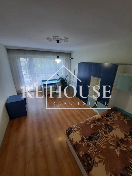 Дава се под наем Четиристаен апартамент в Варна, Младост 1 - 90 кв.м за 698.19 € - Снимка #5