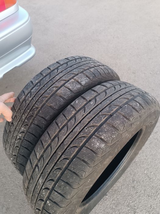 Два баллона R 15