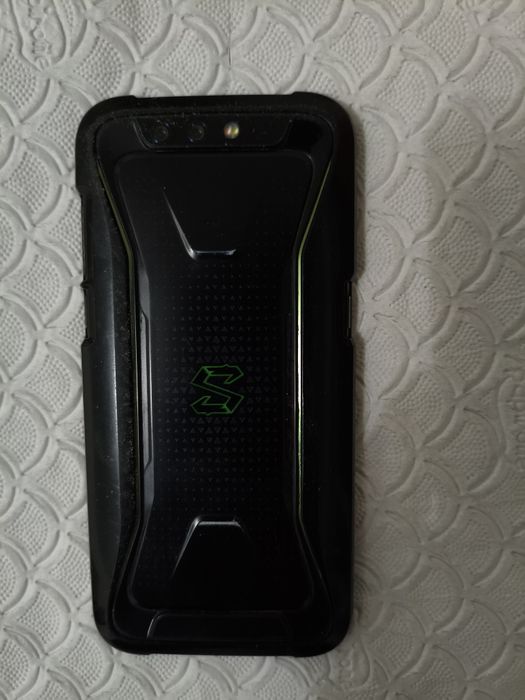 Xiaomi Блэк Шарк