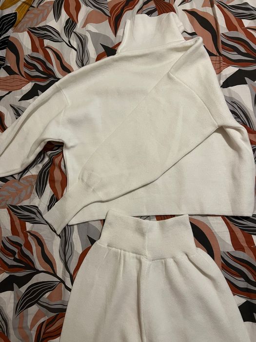 Сет от 2 части пуловер и панталон