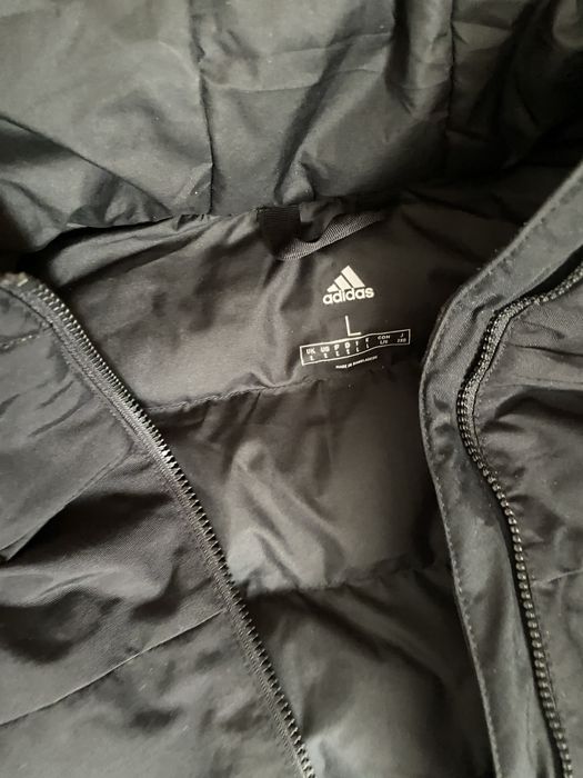 Продам оригенальные куртки новые