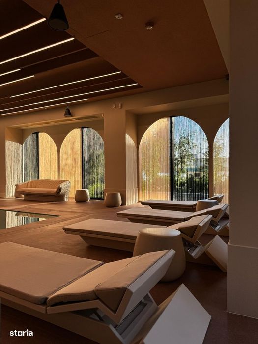 Proprietar - Studio Dublu Cortina North - designer