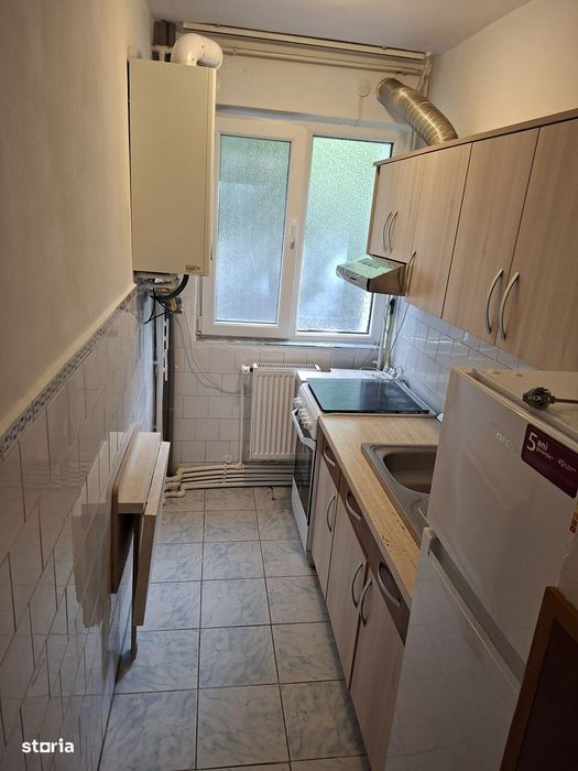 Garsoniera bloc de apartamente