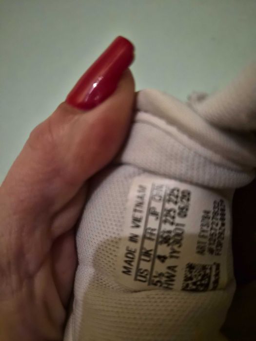 Adidas piele, marimea 36