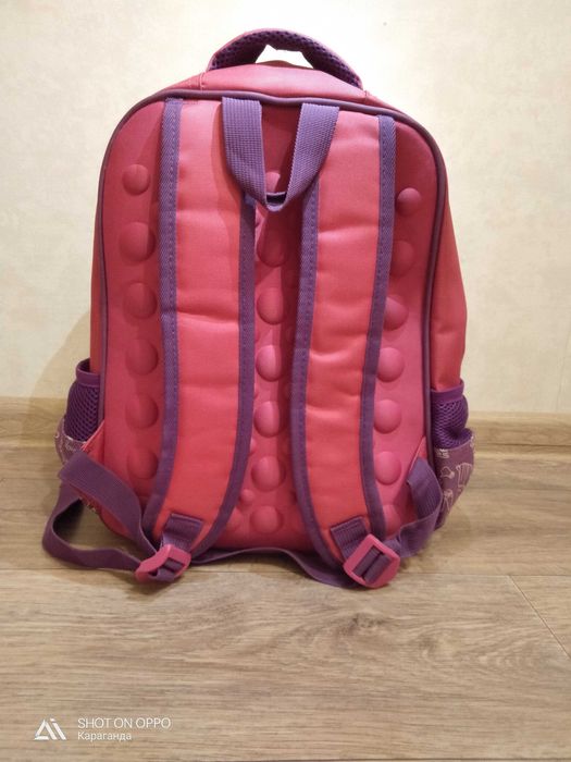 Продам школьный рюкзак