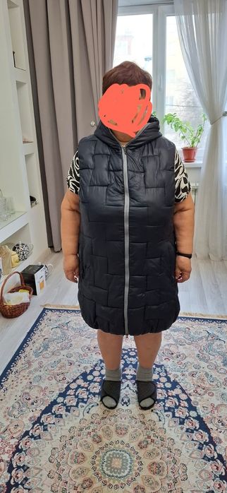 Продам женские куртки