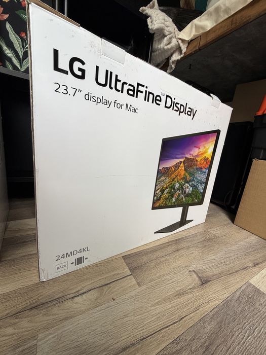 LG UltraFine 4K 24MD4KL