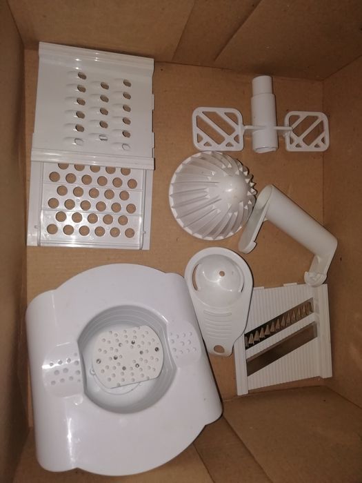 Robot manual de bucătărie