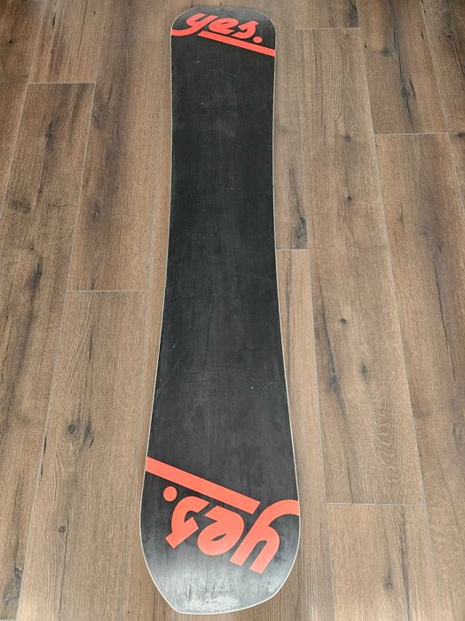 Vand Snowboard Yes The Greats 158cm