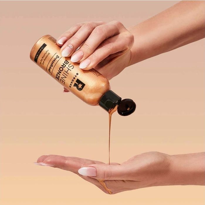 BYROKKO Shine Bronze бронзиращо олио за луксозен блясък
