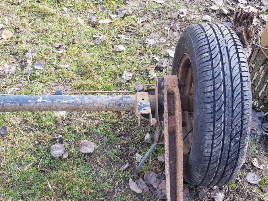 Osie  ptr căruță sau remorcă