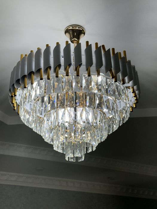 Люстра для дома 2 штуки.