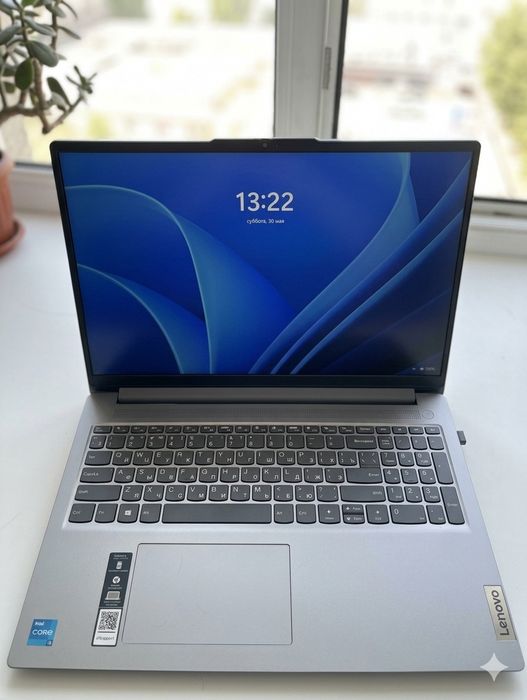 Продам новый Lenovo IdeaPad Slim 3 16IAH8