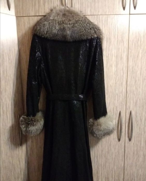 Кожаное пальто с Кореи