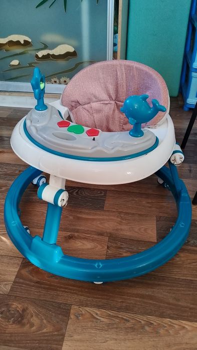 Продам ходунки 4500