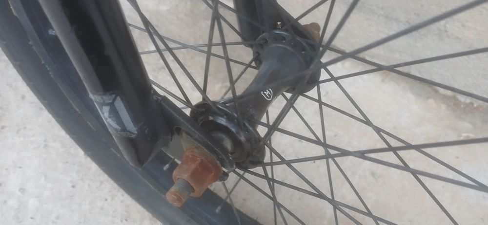 Продам BMX Kink Launch