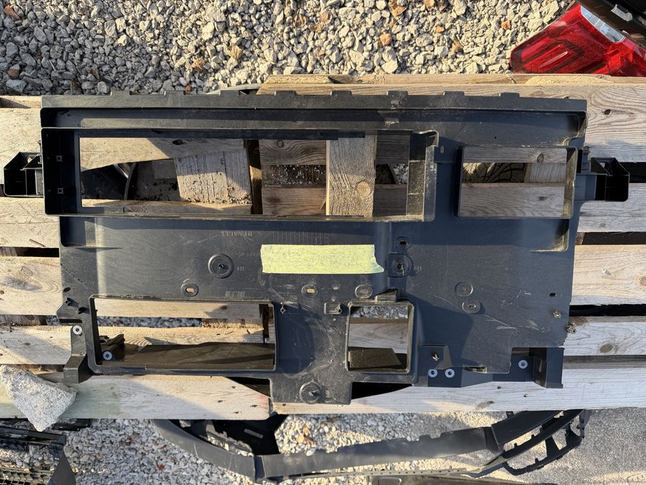 Маска/Престилка Renault Talisman