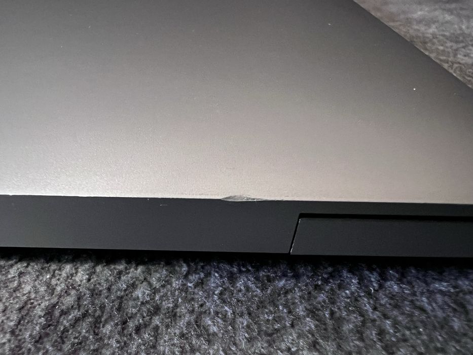 MacBook Pro 13 M1 (2020) 8/256GB