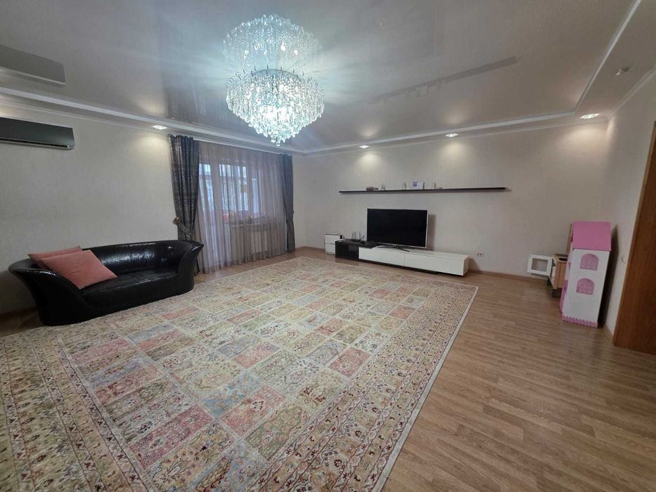 Продажа 3-комнатной квартиры