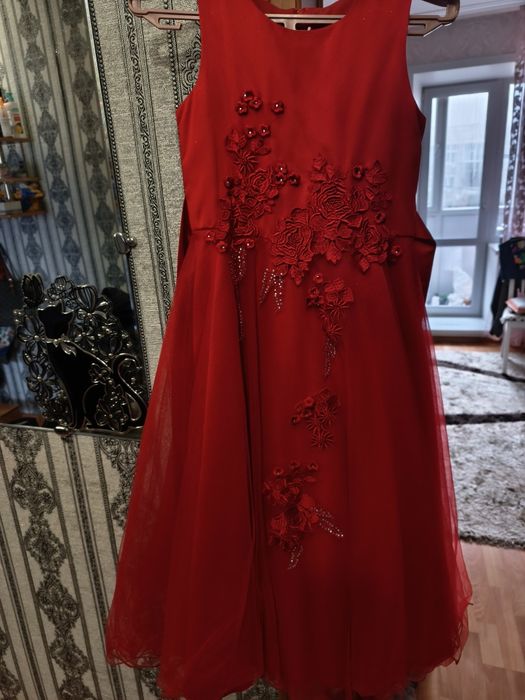 Платье длинное в пол