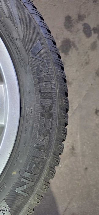 VW GOLF 4 175/65/15. 6,6J×15. ET35. 5×100.  цо 56 до 64