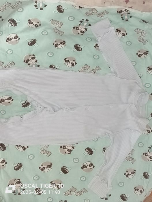 Продам вещи для новорожденых