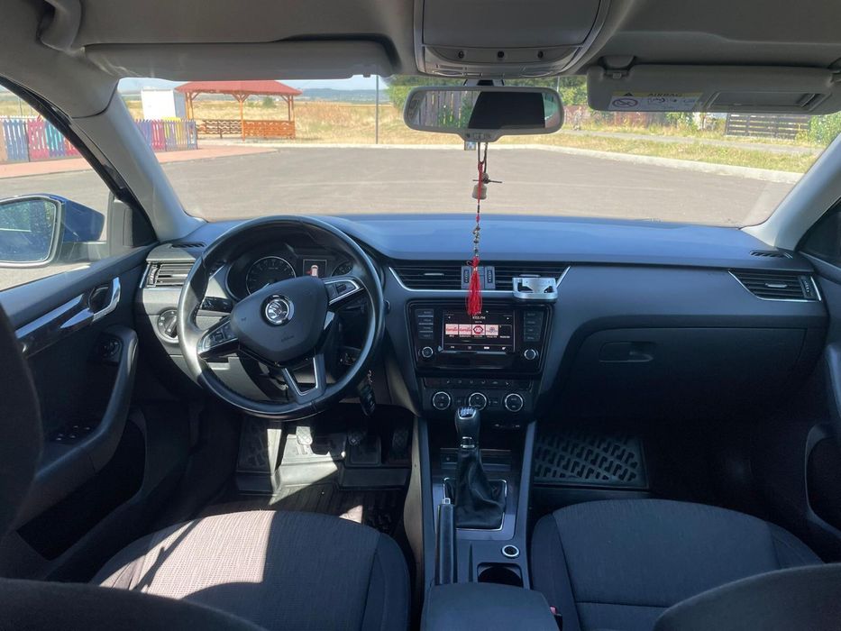 Skoda Octavia  1.6  2016