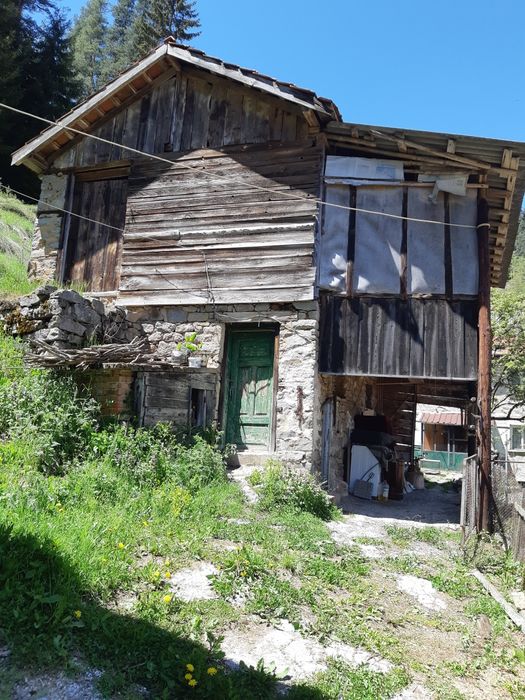 Продава се Къща в Смолян, Нов център - 500 кв.м за 110 €/кв.м - Снимка #1