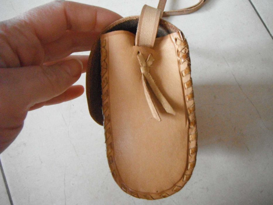 Чанти от естествена кожа