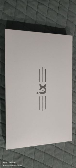 Продаю новый Планшет