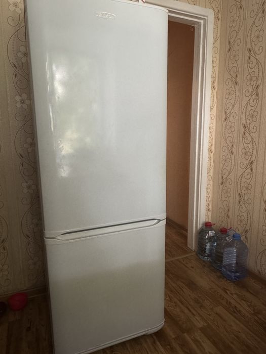Продам холодильник рабочий