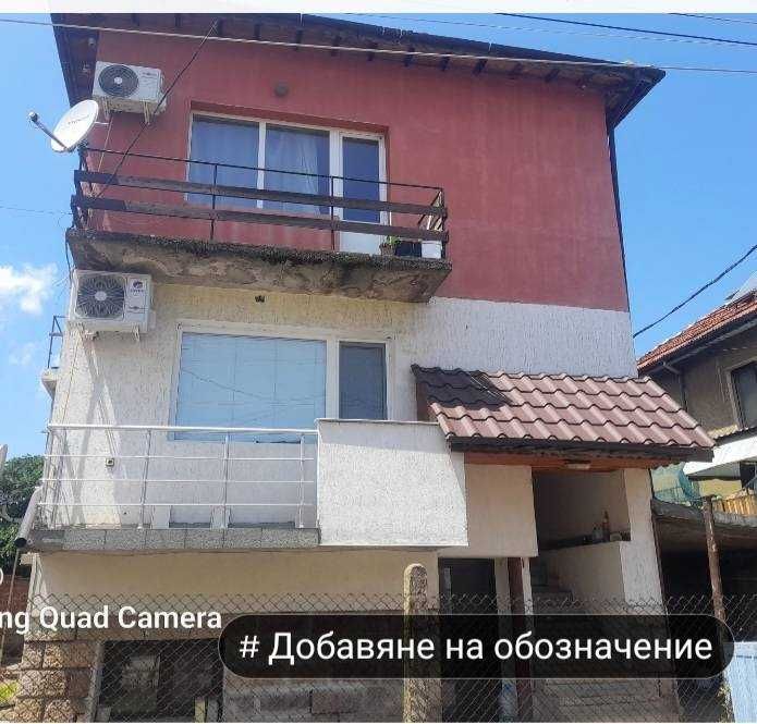 Продава се Етаж от къща в Враца, Студентски град - 81 кв.м за 1260 €/кв.м - Снимка #1