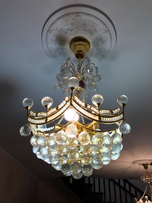 Люстры 2-х видов