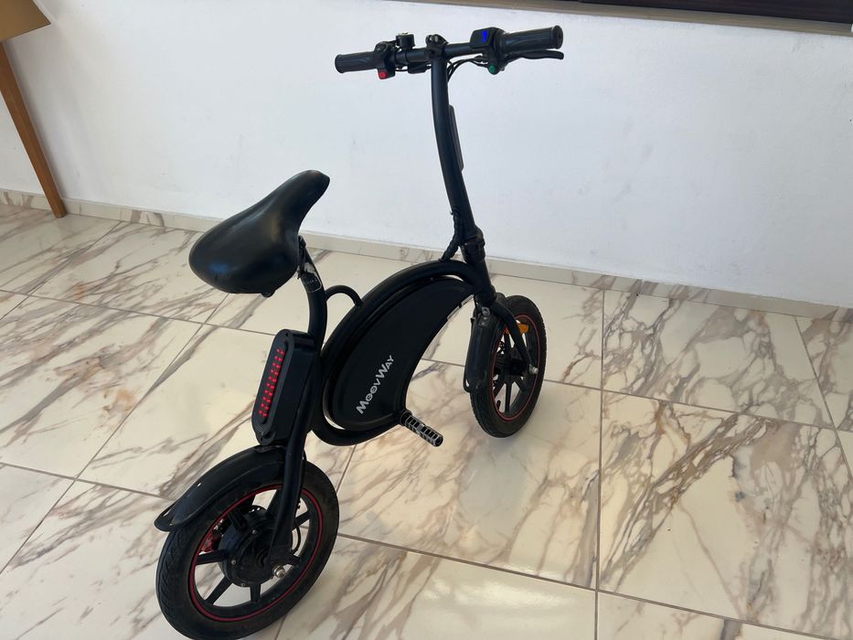 Bicicleta electrică moovway
