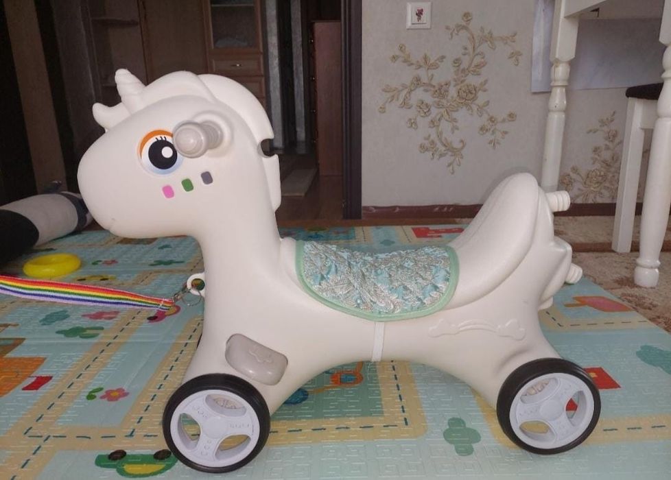 Толокар модель 3в1, новый!