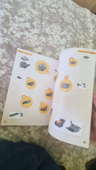 Книга инструкций лего