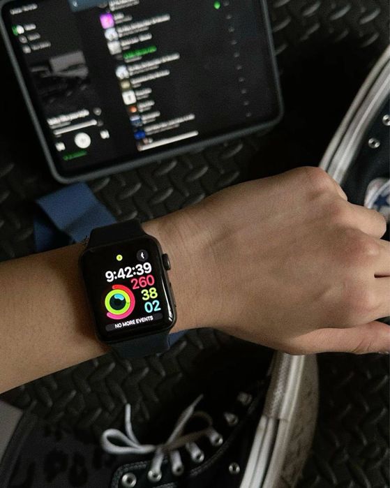 Apple Watch Series 10 — по выгодной цене