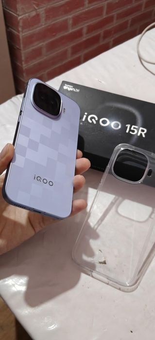 IQOO 15R с гарантией