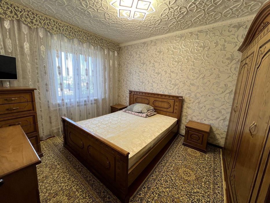 Сдается 3х комнатная квартира 
С обстановкой в горде Алмалыке