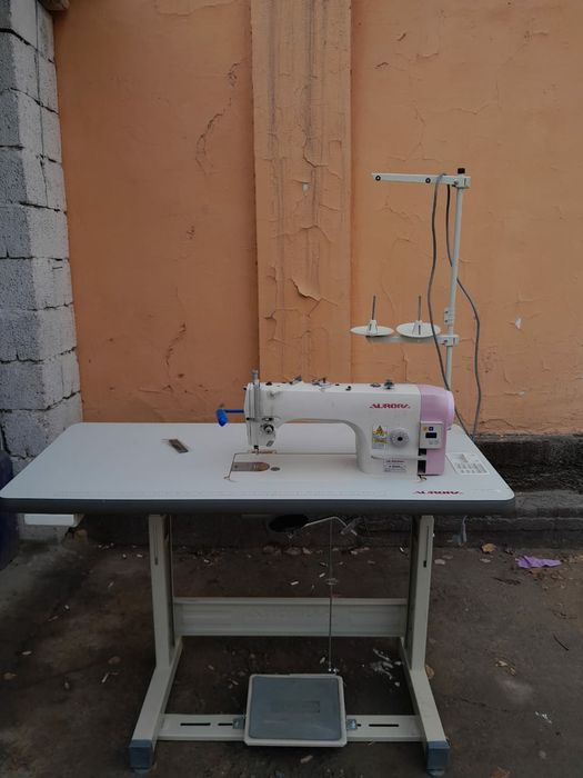 Швейный машинка продаётса