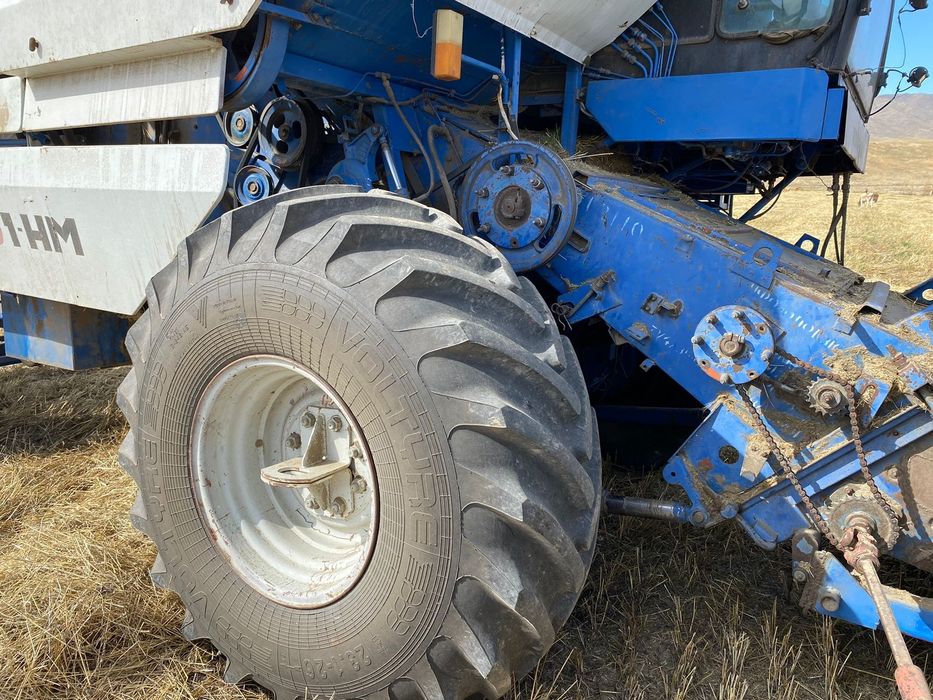 Комбайн Енисей 1200