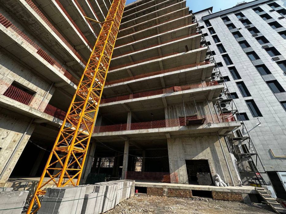 Шота Руставели Парк Бобура | 1500кв - нежилое помещение вдоль дороги П