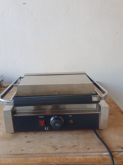 Доннер аппарат, тостер , рисаварка,