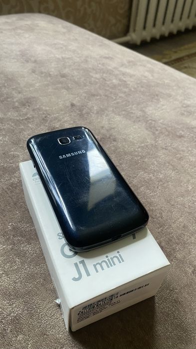 Телефоны б/у Samsung. LG