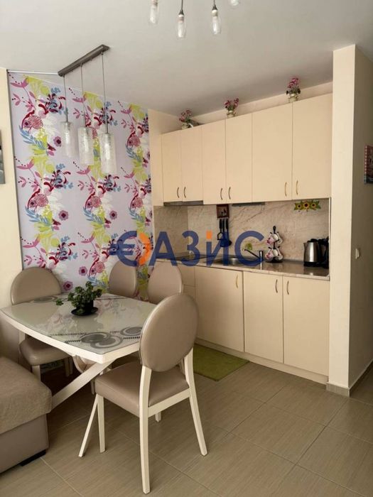 Апартамент с 2 спални в комплекс "Рич", Несебър, България, 98.3 кв. м.