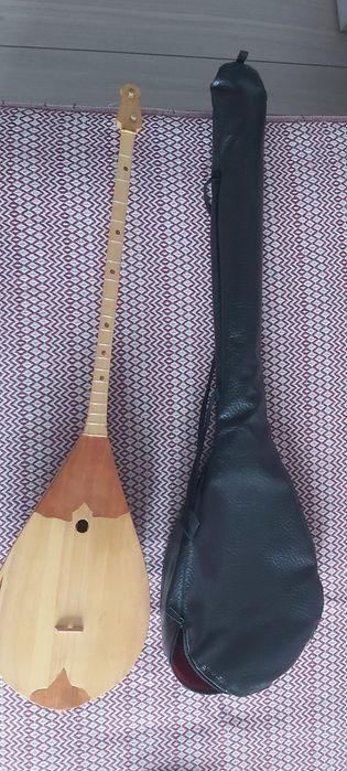 Продам детскую домбру