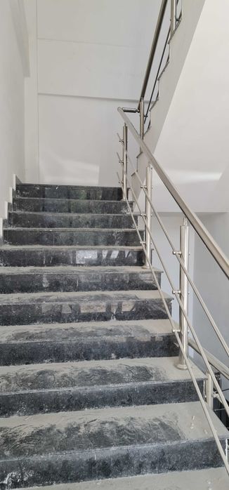 Продам Новый Здание.