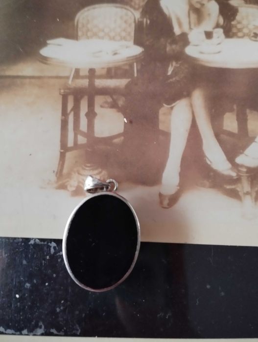 Висулка сребро и емайл